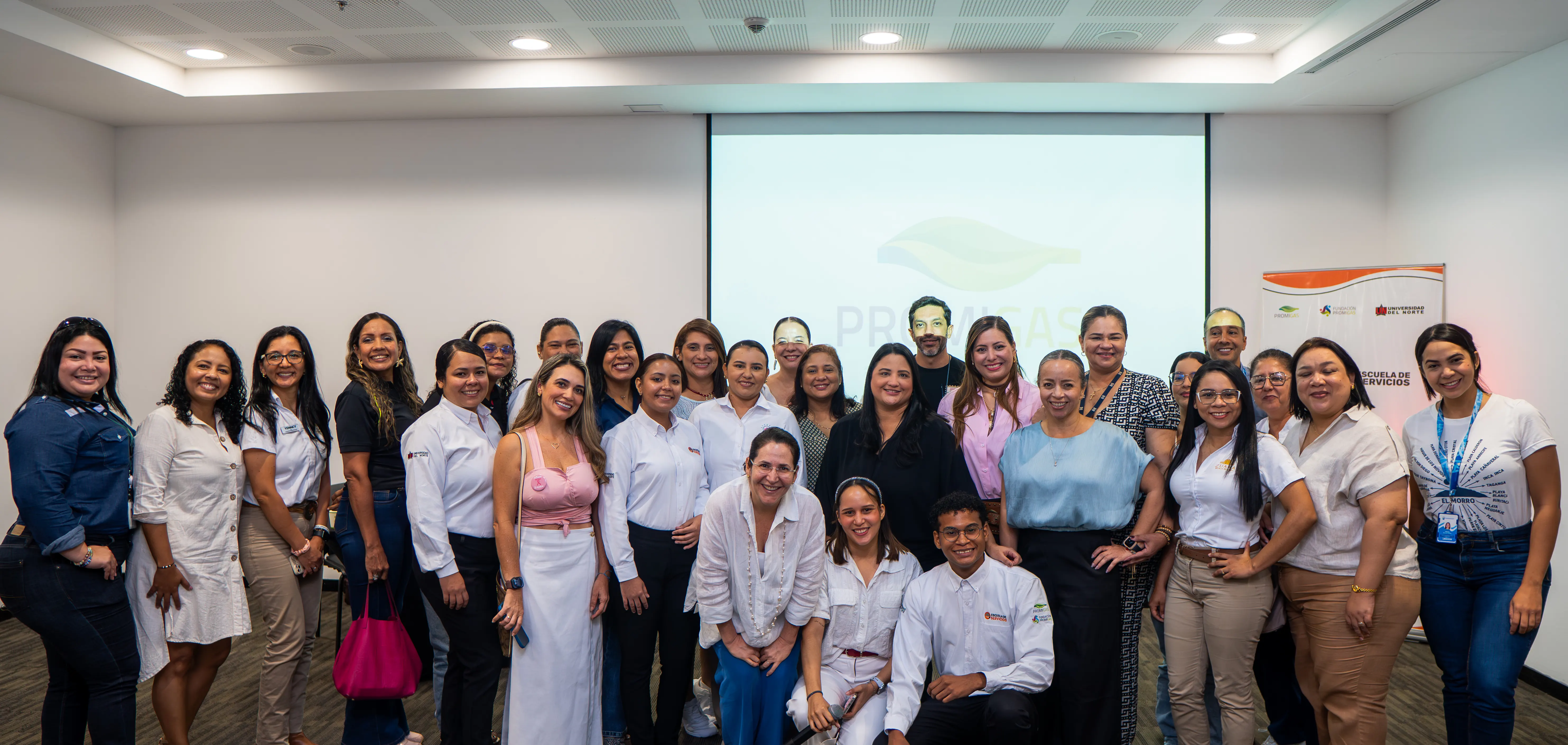 Foto Comunicado Escuela Santa Marta